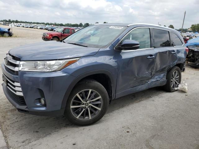 2017 Toyota Highlander SE