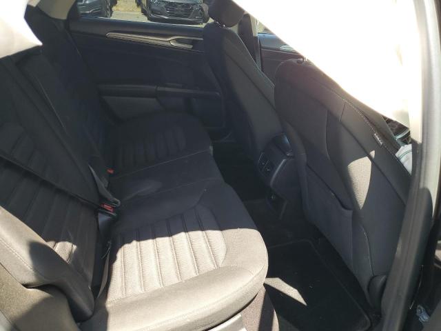 3FA6P0LUXKR188927 Ford FUSION SE