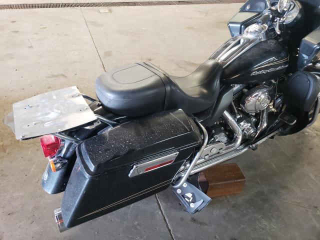 2011 HARLEY-DAVIDSON FLTRU 1HD1KGM12BB602026