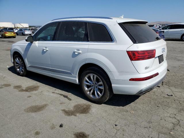 VIN WA1LAAF73JD034765 2018 Audi Q7, Premium Plus no.2