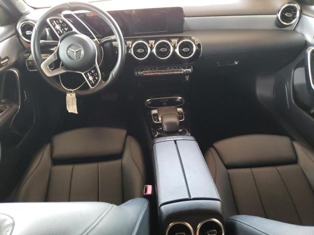 W1K3G4FB8LJ200069 Mercedes-Benz A 220 4matic
