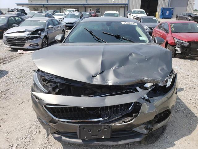 2018 BUICK REGAL ESSE W04GP6SX1J1130317