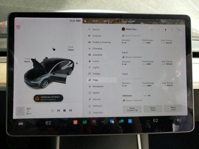 5YJ3E1EA4JF041093 Tesla MODEL 3
