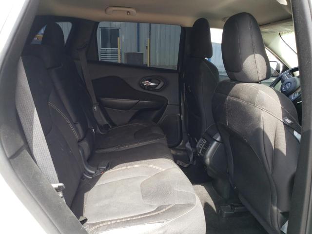 1C4PJLCBXFW790746 Jeep Cherokee Latitude