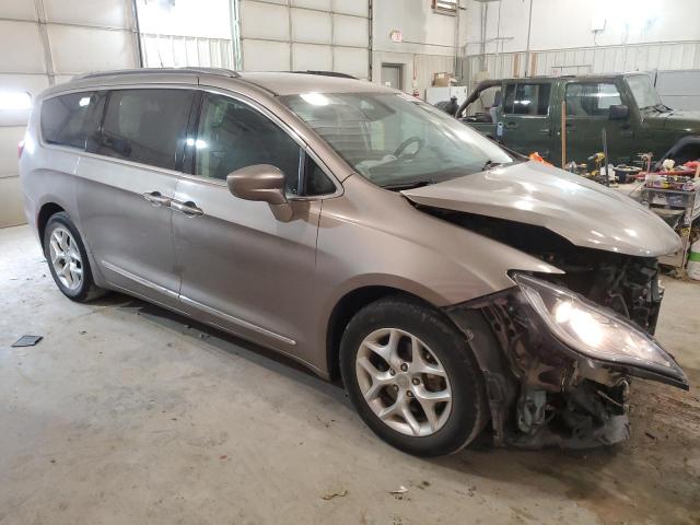 2C4RC1EG2HR537898 2017 CHRYSLER PACIFICA, photo no. 4