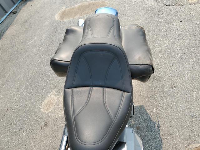 2005 HARLEY-DAVIDSON FXSTI 1HD1BVB105Y025831