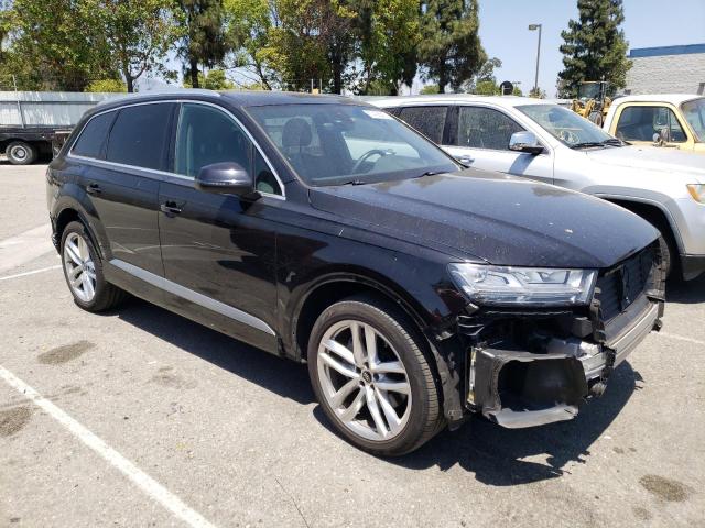 VIN WA1VAAF70HD010040 2017 Audi Q7, Prestige no.4