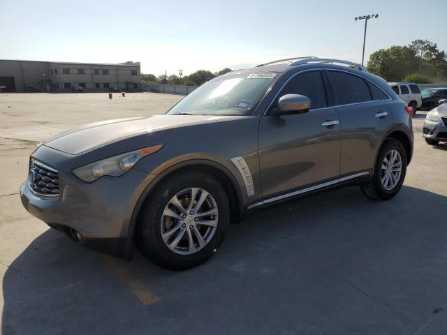 2010 INFINITI FX35 