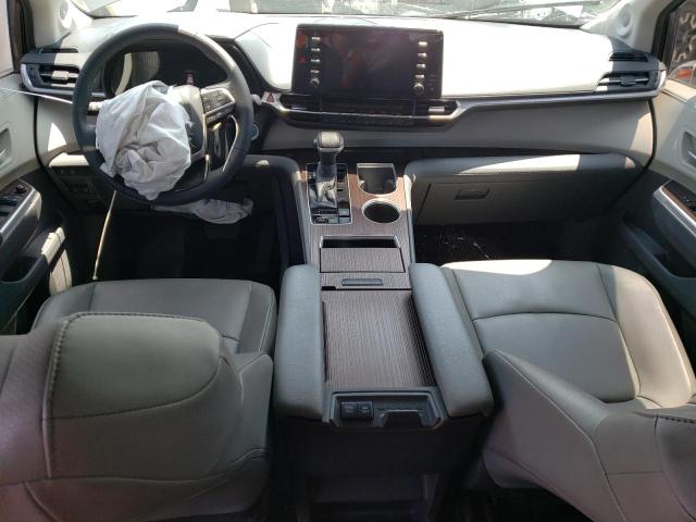 5TDJRKEC0MS001323 Toyota SIENNA XLE