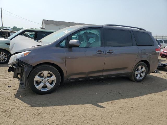 2014 Toyota Sienna LE