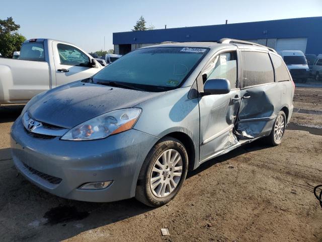 2008 Toyota Sienna XLE