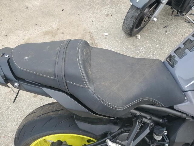 2017 YAMAHA FZ10 - JYARN48E3HA000575