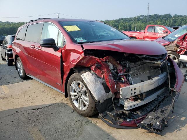 2021 TOYOTA SIENNA XSE - 5TDXSKFC0MS039468