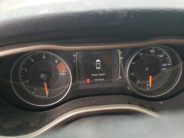 1C4PJLCB1JD503749 Jeep Cherokee Latitude