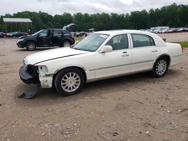 2007 Lincoln Town Car Signature