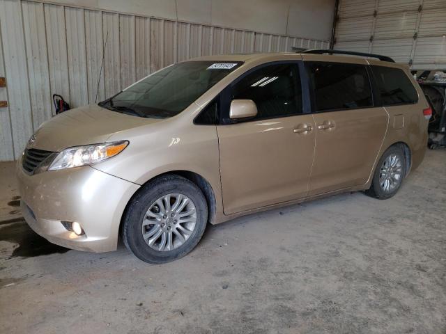 2014 Toyota Sienna XLE