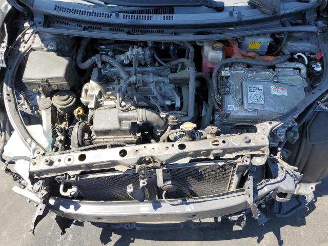 JTDKDTB36F1102752 Toyota PRIUS C