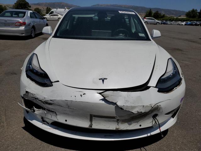 5YJ3E1EA9KF484793 Tesla MODEL 3