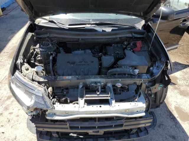 JA4AD2A32JZ015622 Mitsubishi Outlander Es