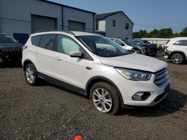 1FMCU9HD7JUB92987 2020 FORD ESCAPE, photo no. 4