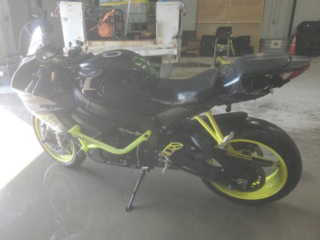 2011 SUZUKI GSX750 - JS1GR7MA5B2103478
