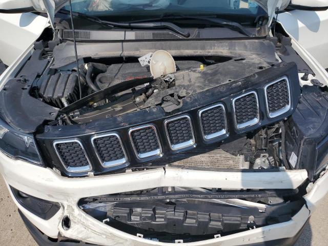 3C4NJCBB3KT832134 Jeep Compass Latitude