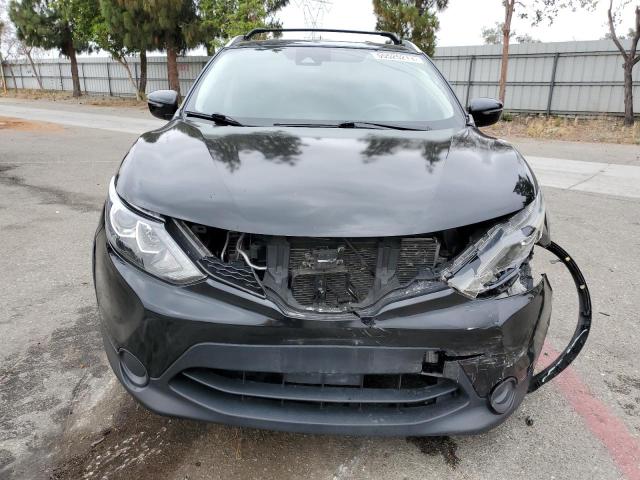 JN1BJ1CP0KW212095 Nissan Rogue Sport S