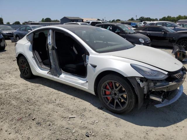 5YJ3E1EA1LF744945 Tesla MODEL 3