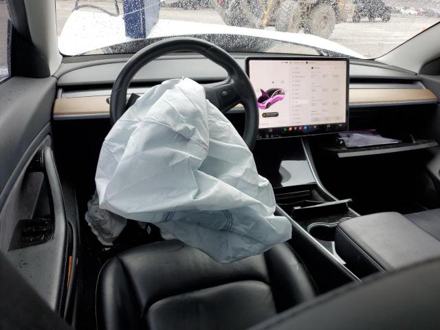 5YJ3E1EA2JF049323 Tesla MODEL 3
