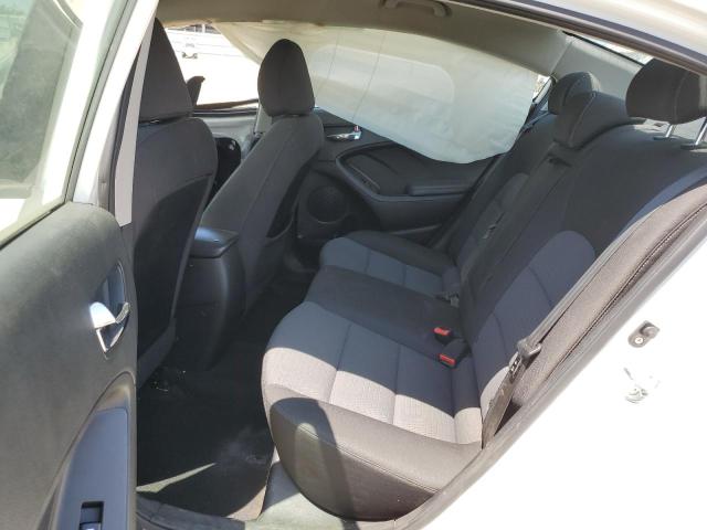 KNAFX4A60G5543391 KIA FORTE LX