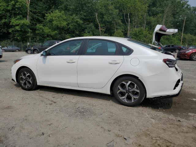 3KPF24AD2ME388391 Kia Forte FE 2