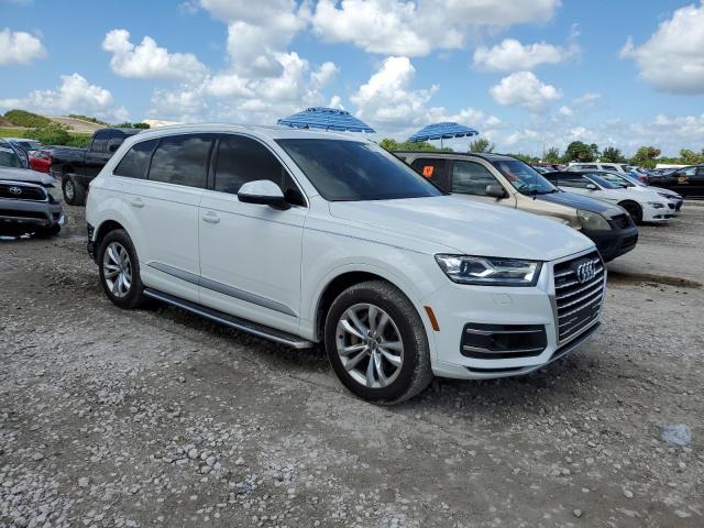 VIN WA1LHAF78JD049354 2018 Audi Q7, Premium Plus no.4