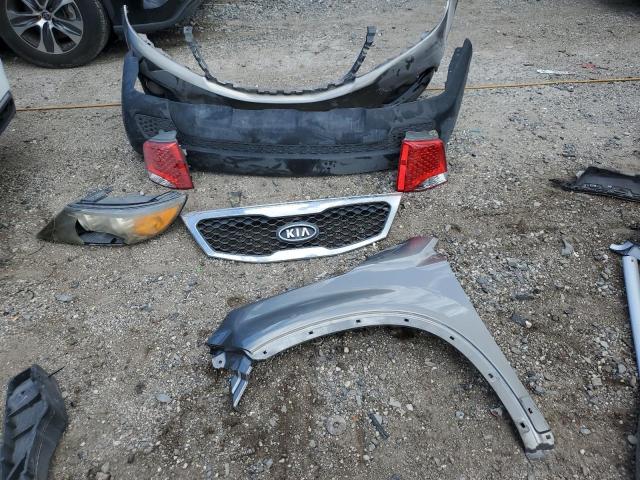 2011 Kia Sorento Base VIN: 5XYKT4A10BG023581 Lot: 57605803