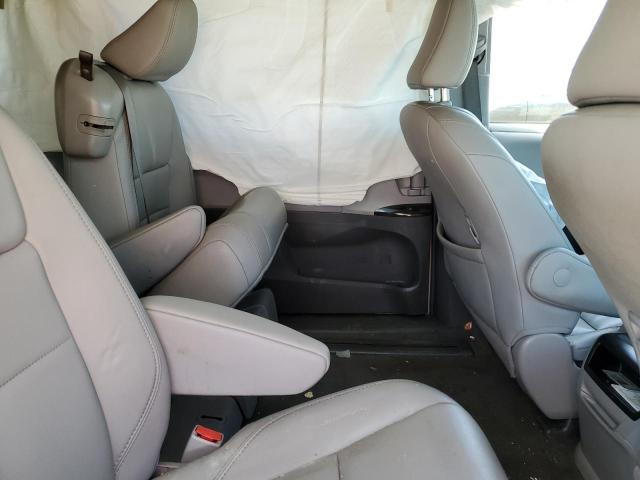 5TDYK3DC5FS587790 Toyota SIENNA XLE