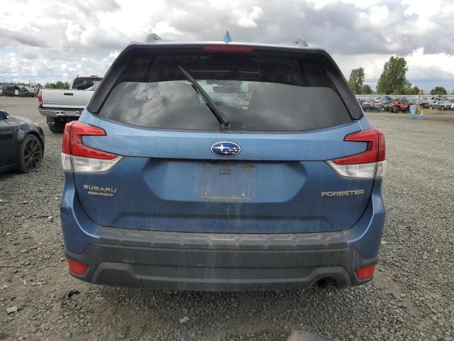 JF2SKAEC5KH421701 Subaru Forester Premium