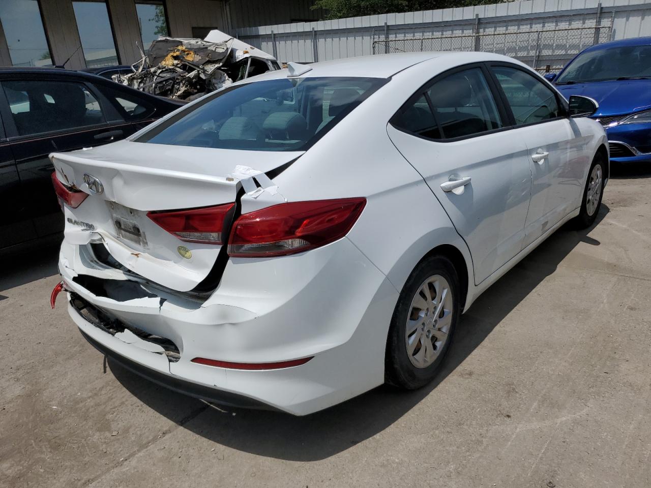 5NPD74LF6HH174142 2017 Hyundai Elantra Se