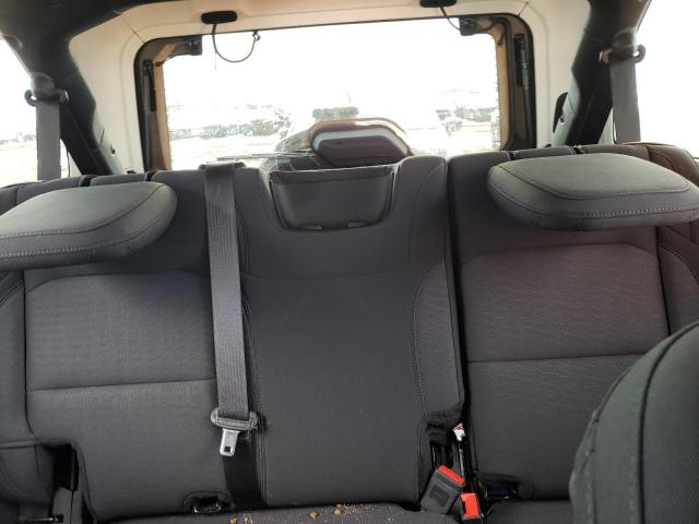 1C4HJXDG9KW530533 Jeep Wrangler Unlimited Sport
