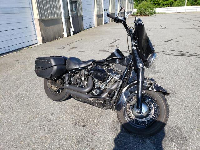 2018 HARLEY-DAVIDSON FLHCS HERI - 1HD1YBK13JC083842