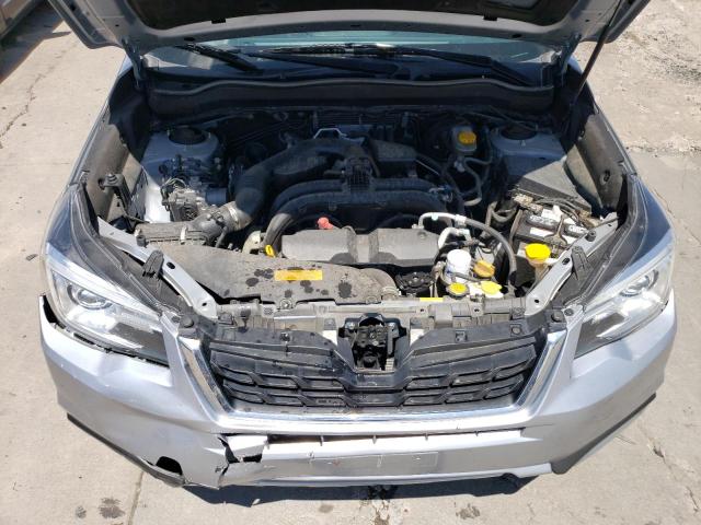 JF2SJARC5JH533216 Subaru Forester 2.5i Limited
