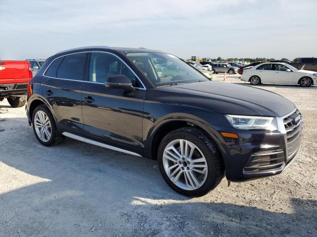 WA1BNAFY8J2156168 2018 AUDI Q5, photo no. 4