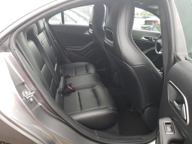 WDDSJ4EB3KN738197 Mercedes-Benz CLA 250
