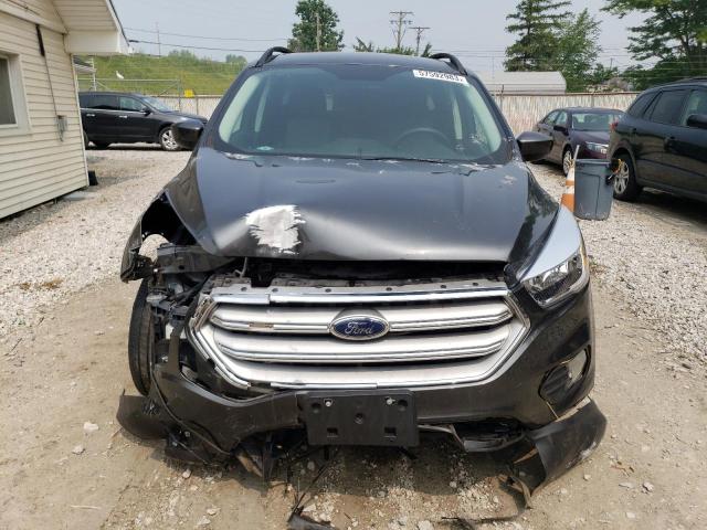 1FMCU0GDXJUD17011 Ford ESCAPE SE