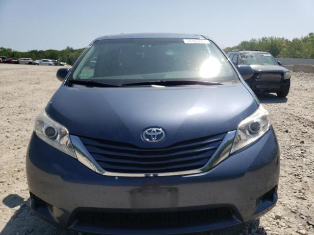 5TDJK3DCXFS102478 2015 TOYOTA SIENNA, photo no. 5