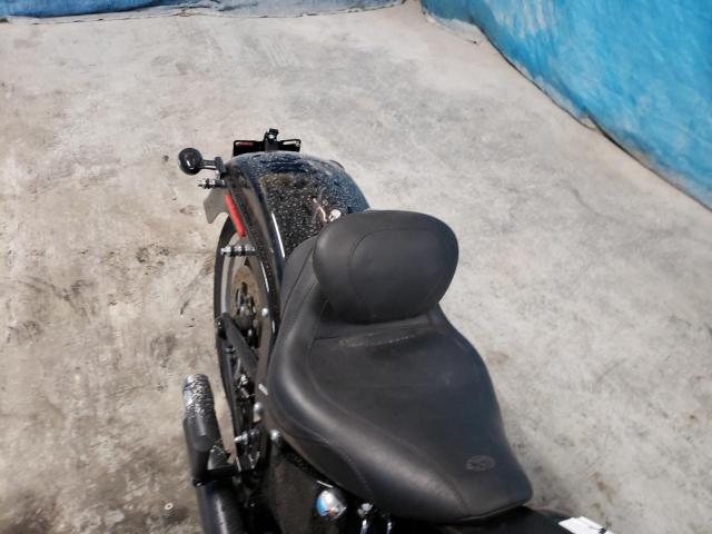 2017 HARLEY-DAVIDSON FLSTFBS 1HD1JT916HC034158