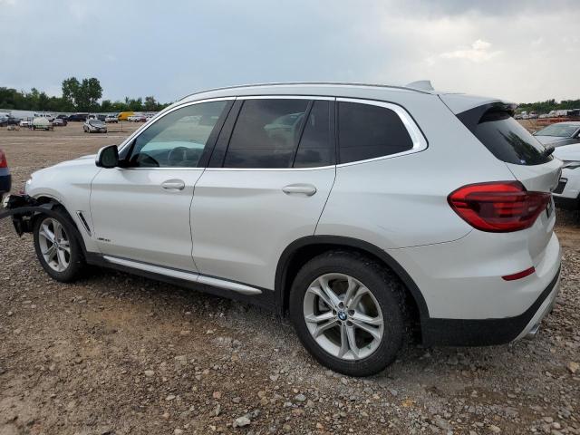 5UXTR9C5XJLC76444 2018 BMW X3, photo no. 2