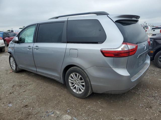 5TDYK3DC7GS723046 2016 TOYOTA SIENNA, photo no. 2