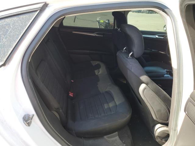 1FA6P0H71E5401077 Ford FUSION SE