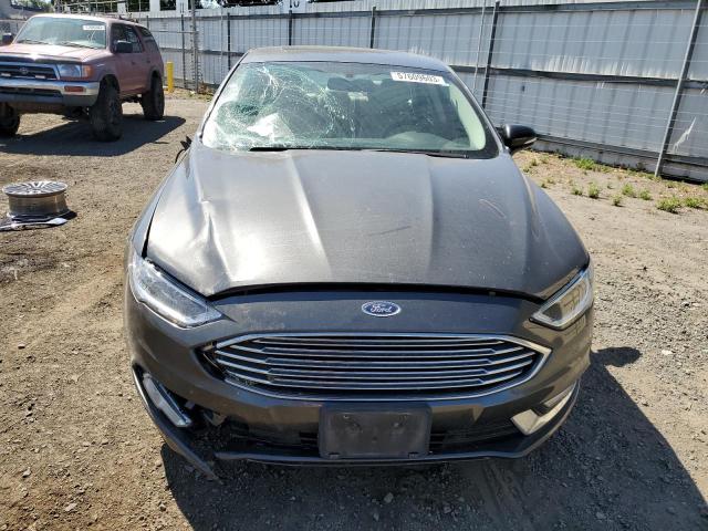 3FA6P0SU5JR131132 Ford Fusion Titanium/platinum Phev