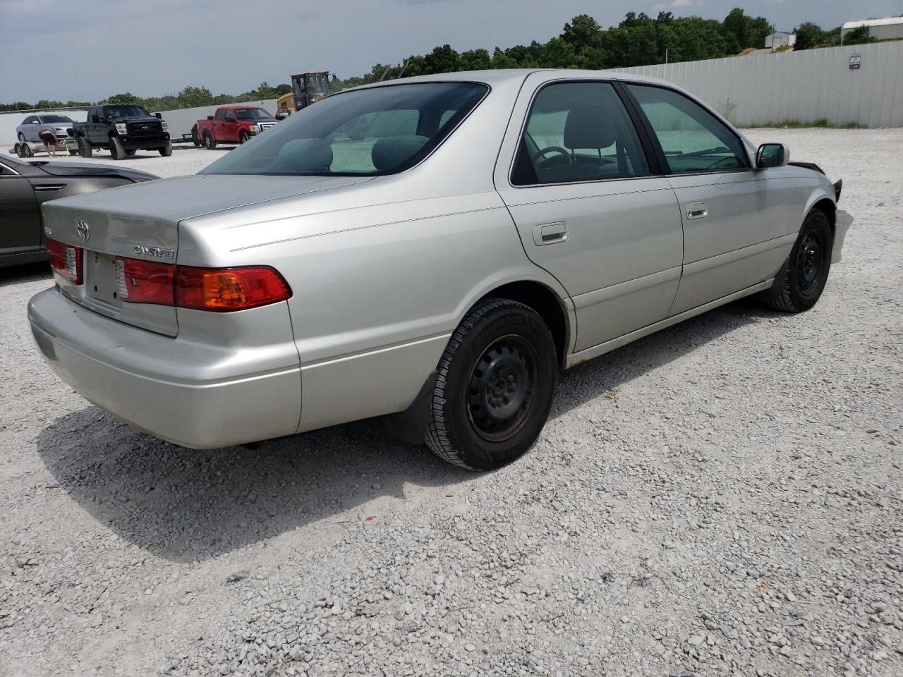 4T1BG22K0YU637999 2000 Toyota Camry Ce