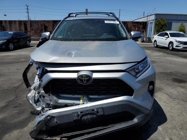 2T3C1RFV5MC131624 Toyota Rav4 Xle Premium